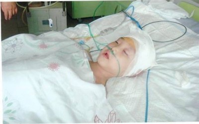 Ц.Тэмүүлэн хүүд яаралтай хагалгаанд орход 30 сая төгрөг хэрэгтэй